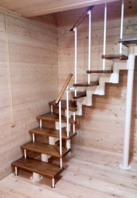 Модульная лестница для загородного дома на второй этаж Modul Classic-22-3