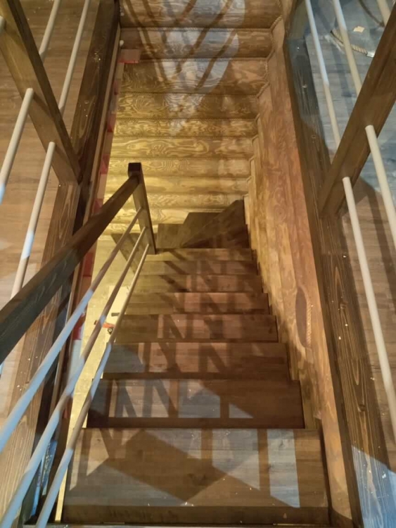 Лестница на второй этаж на монокосоуре Solo Classic (проект №99)!-7