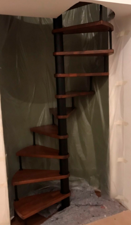 Винтовая лестница Spiral Classic (Проект № 714)-1