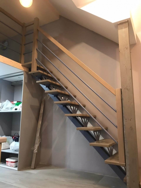 Лестница прямая на монокосоуре для частного дома Solo Classic (Проект №89)-5