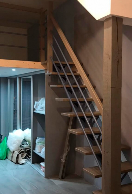 Лестница прямая на монокосоуре для частного дома Solo Classic (Проект №89)-1