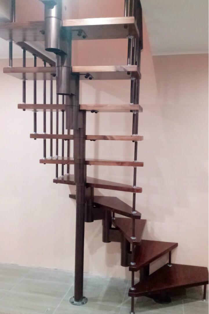 Модульная лестница в дом на второй этаж МЛ-12-1